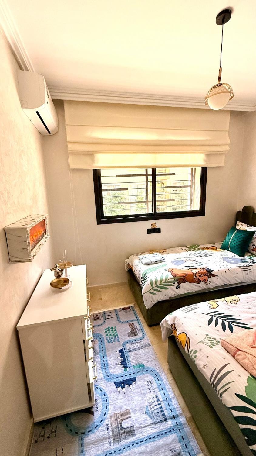 Duplex de Prestige Chic & Intemporel - Vue Piscine Apartment in Marrakesh