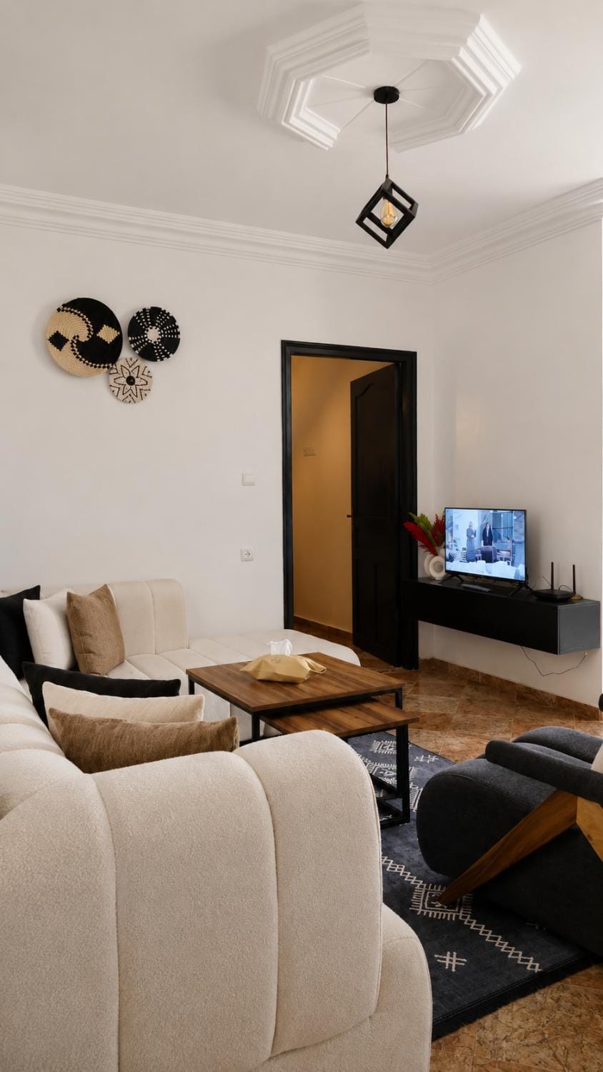 Communal lounge/ TV room, Living room, Seating area