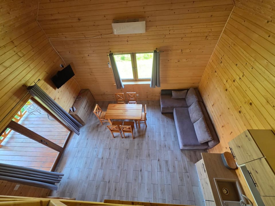 TV and multimedia, Living room, Dining area