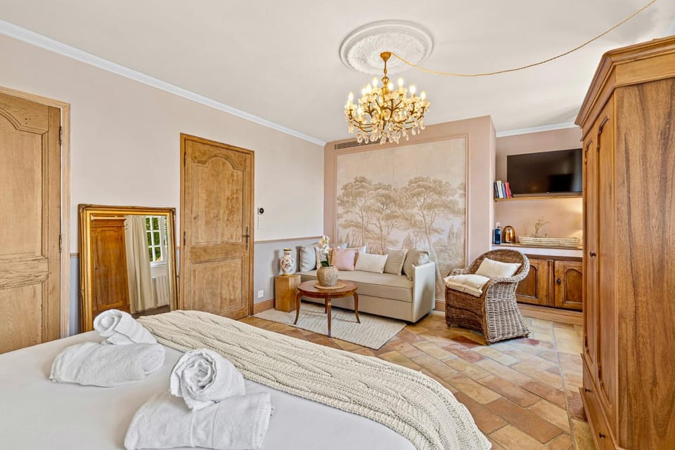 Maison Casasand Maison d'hôtes de charme Bed and Breakfast in Grasse