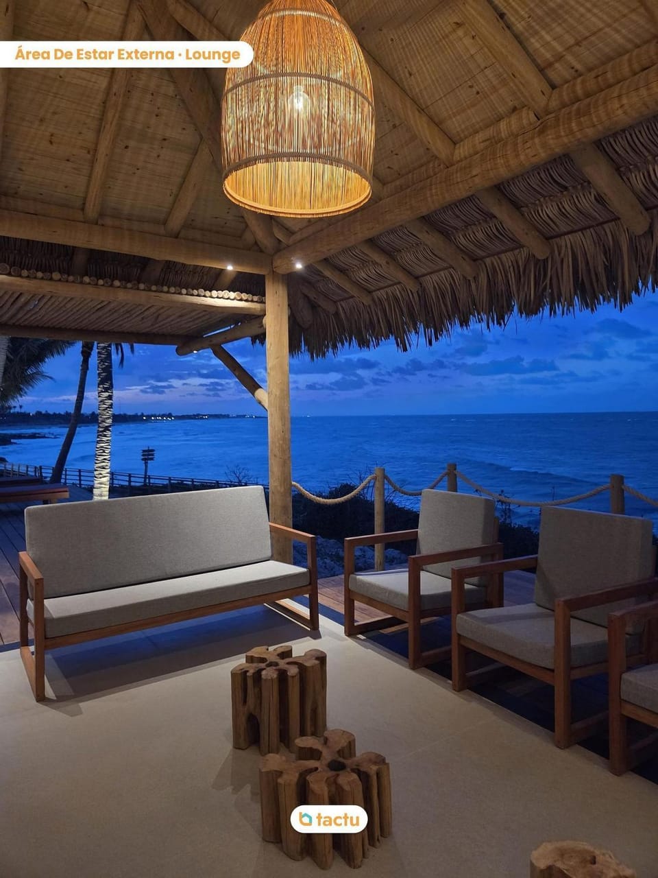 Seating area, Sea view, Area and facilities