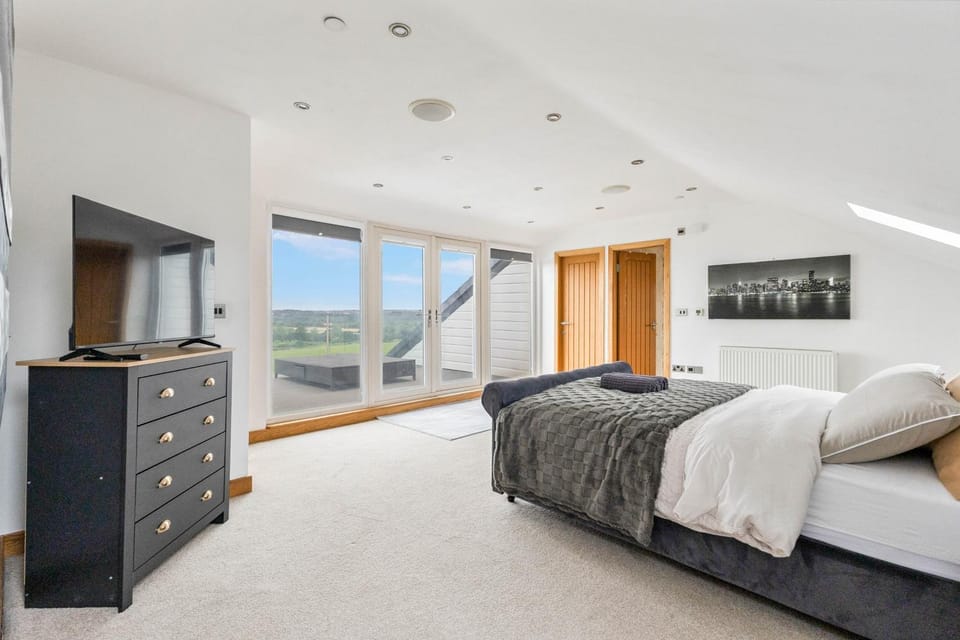 Luxury Corporate Accommodation Near Leeds House in Wakefield