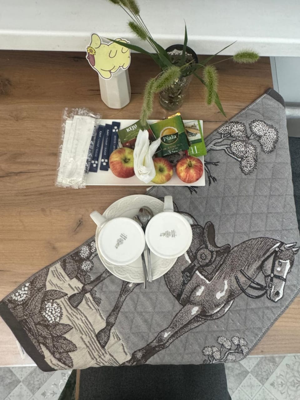 Квартира напротив аэропорта Алматы Apartment in Almaty