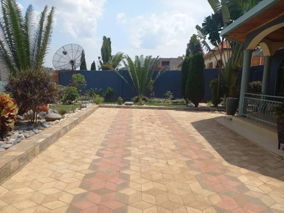 Hopp Schwiiz Kigali Villa in Africa