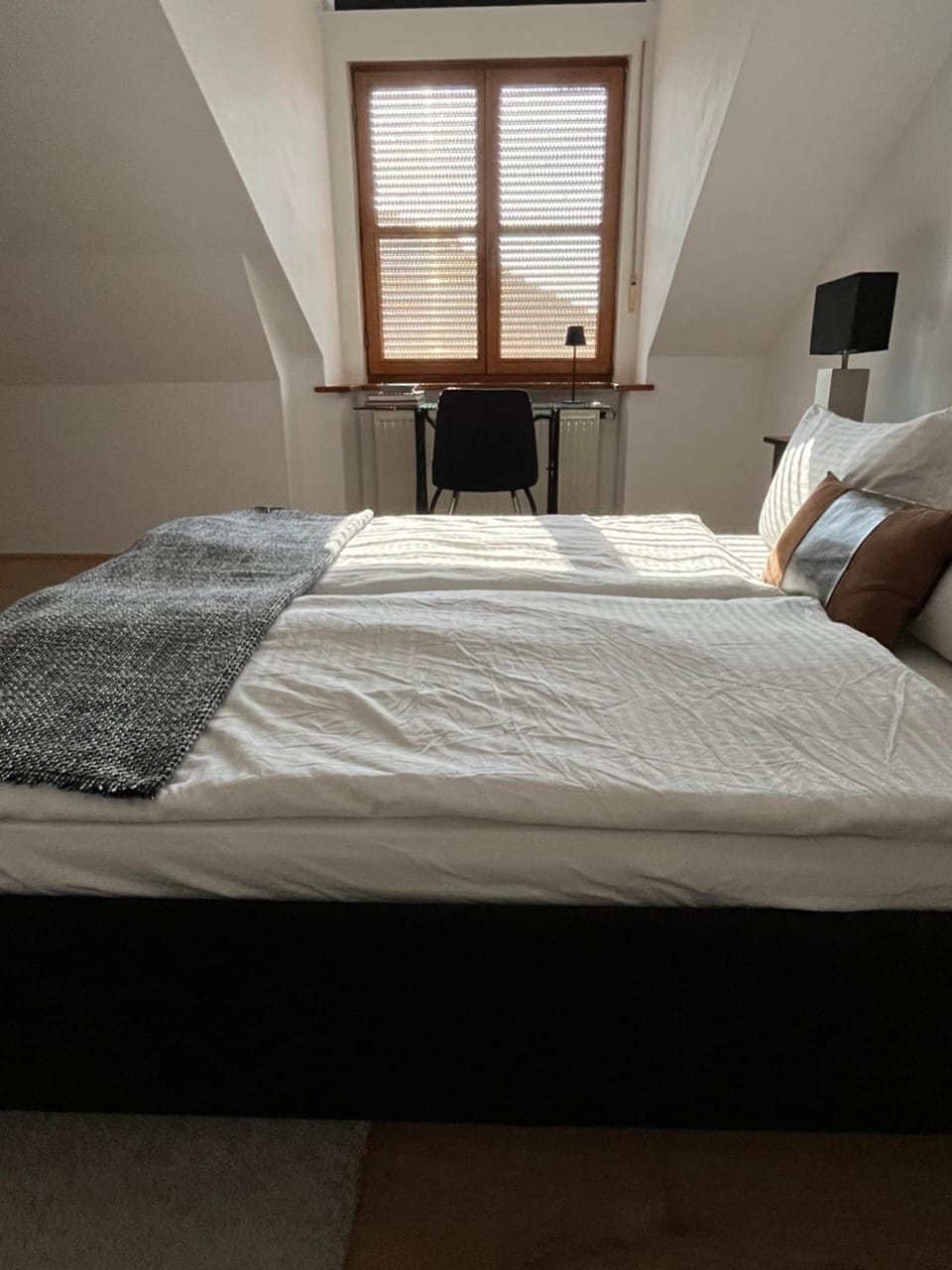 Sonnige Wohnung Mühlhausen mit Südbalkon Apartment in Augsburg
