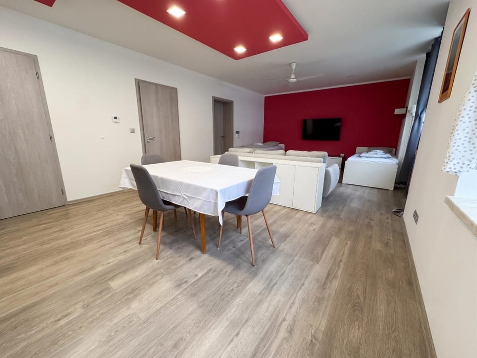 Apartmán u koupaliště Apartment in Czechia