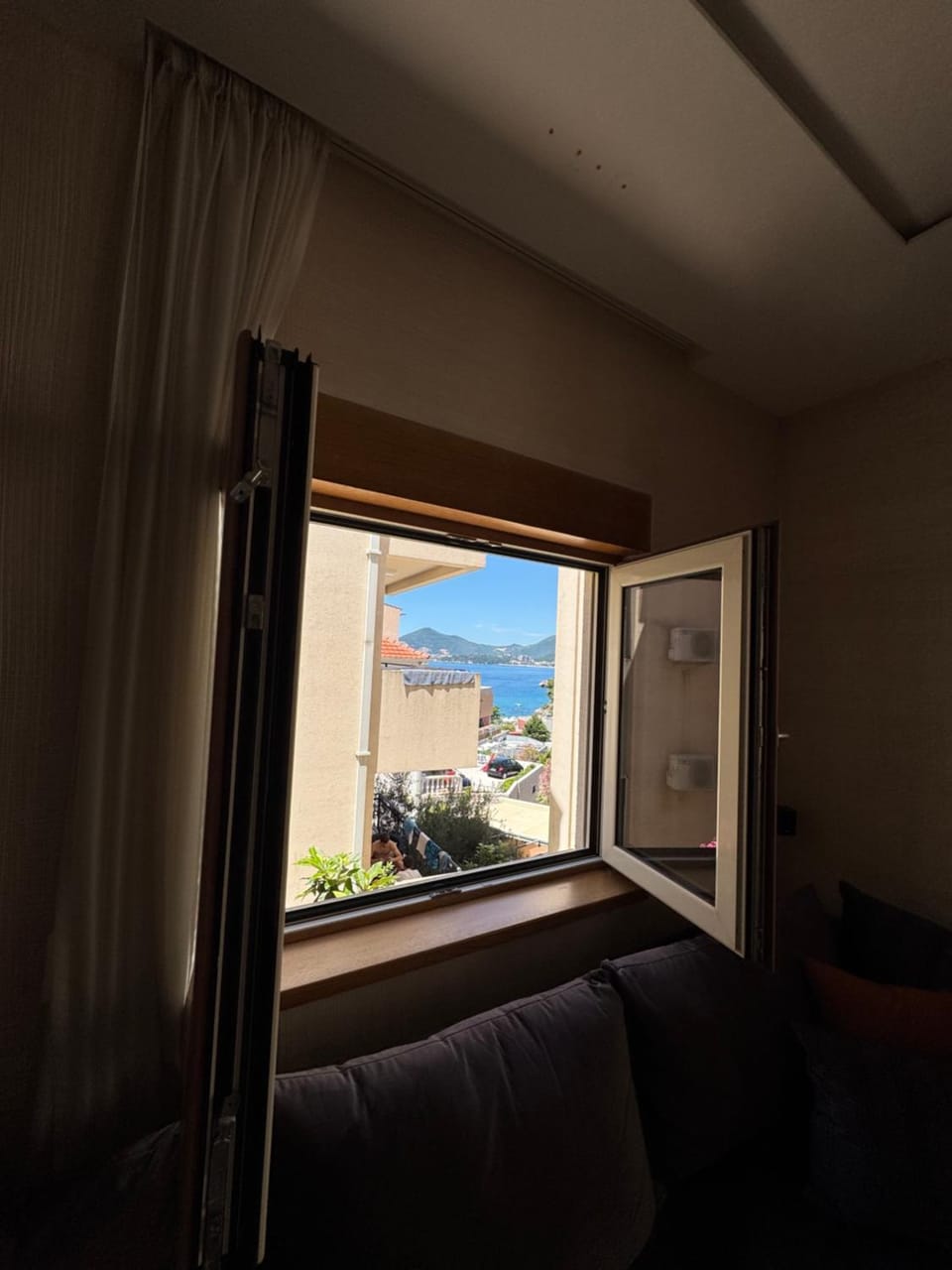 Sea view, Sea view