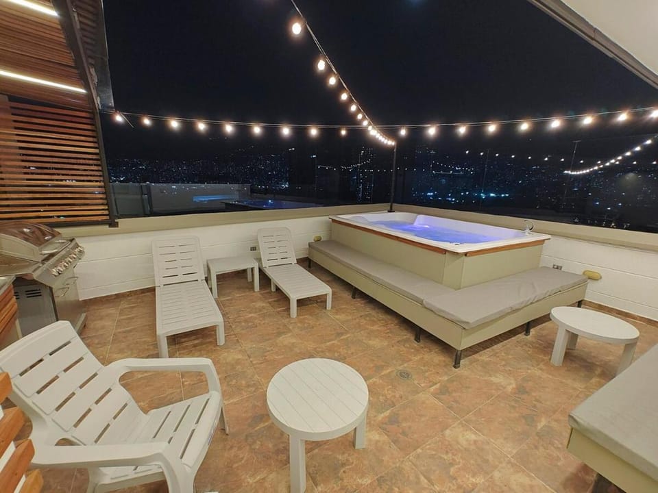 Hot Tub