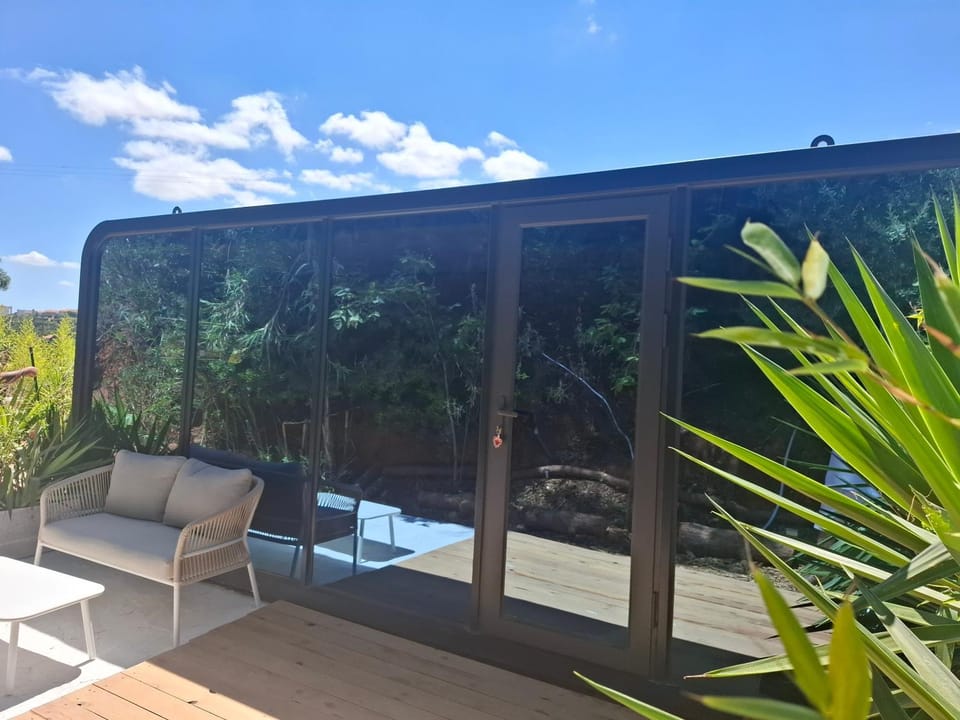 FALCOARIA Eco Farm Stay in Setúbal Municipality