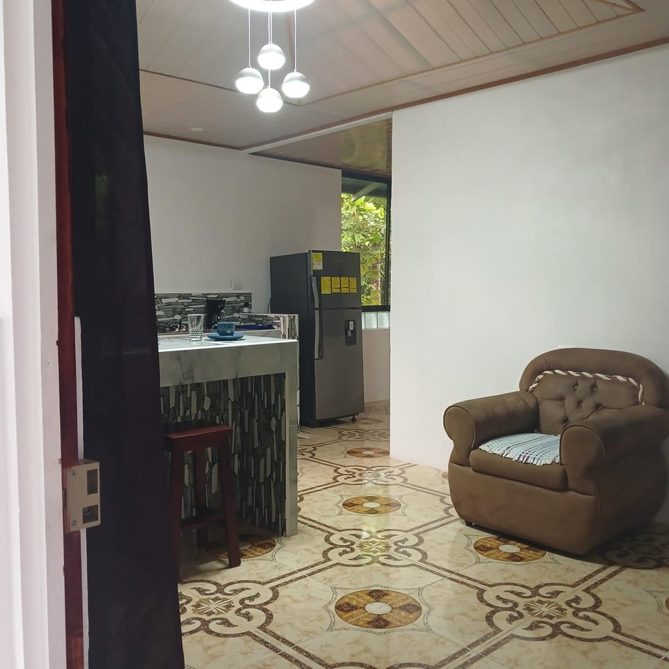 Hospedaje las rocas morpho Apartment in Puntarenas Province