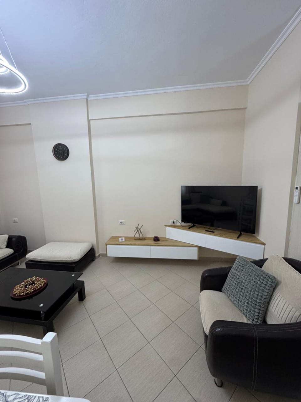 AIS Nest - Cozy Family Apartment Apartment in Vlorë County, Albania