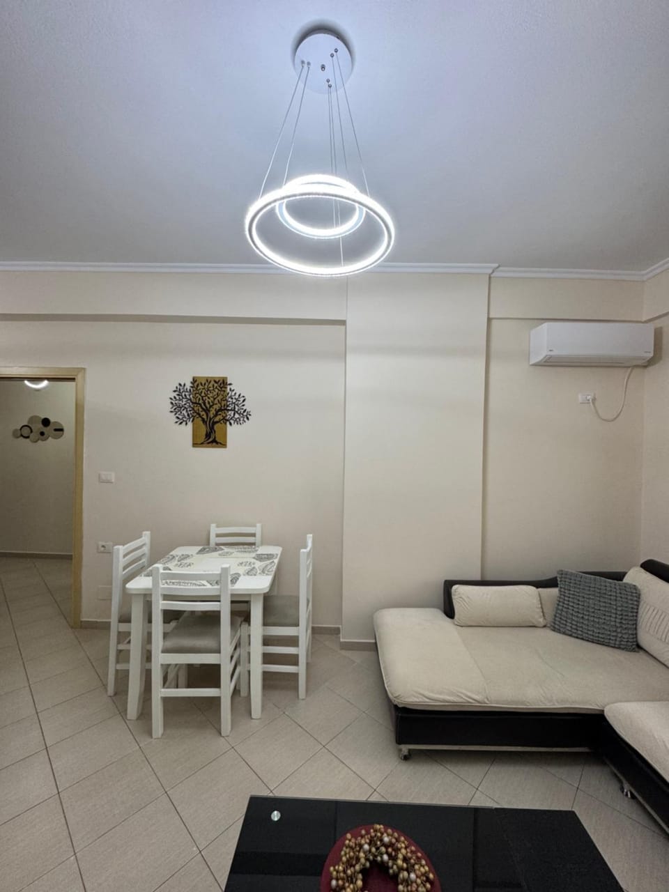 AIS Nest - Cozy Family Apartment Apartment in Vlorë County, Albania