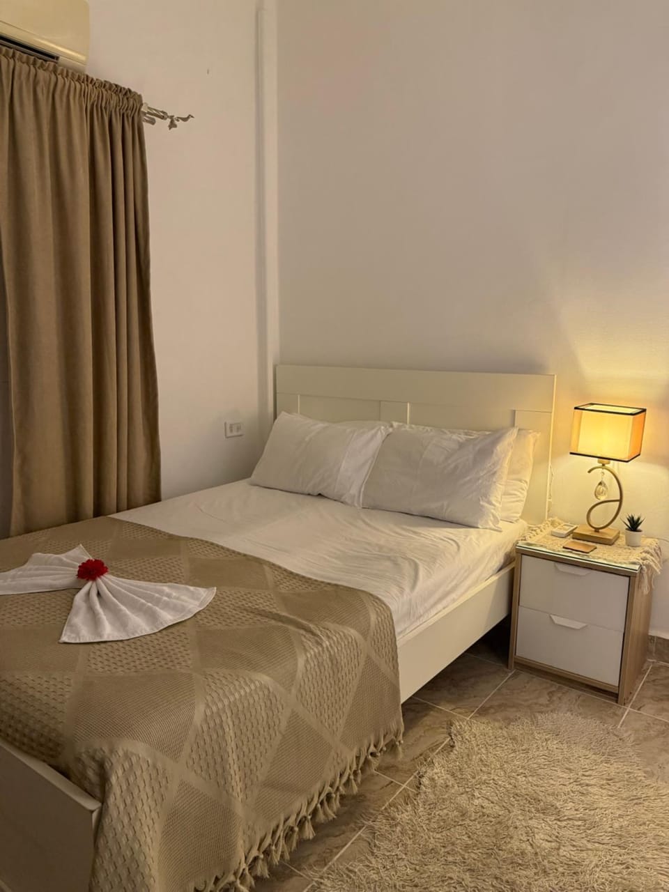استوديو فندقي راقي مجهز بالكامل بميدان محمد فريد وسط البلد Apartment in Cairo