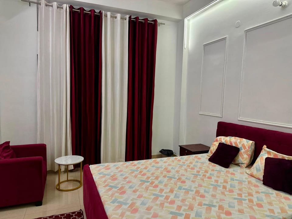 The velvets by staymoksha Apartment in India