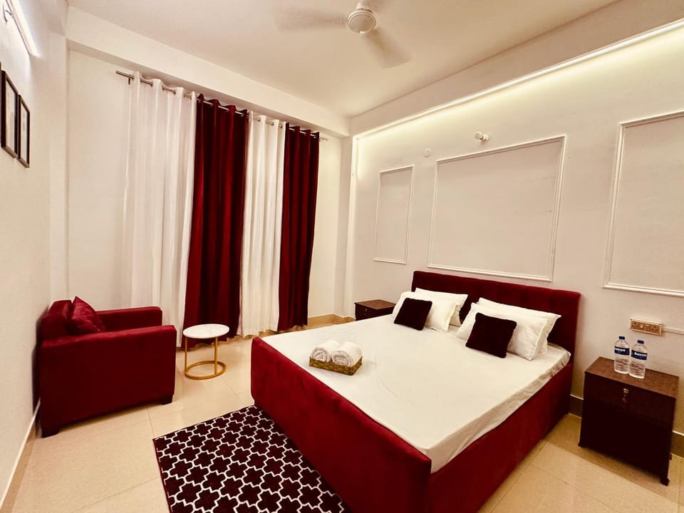 The velvets by staymoksha Apartment in India