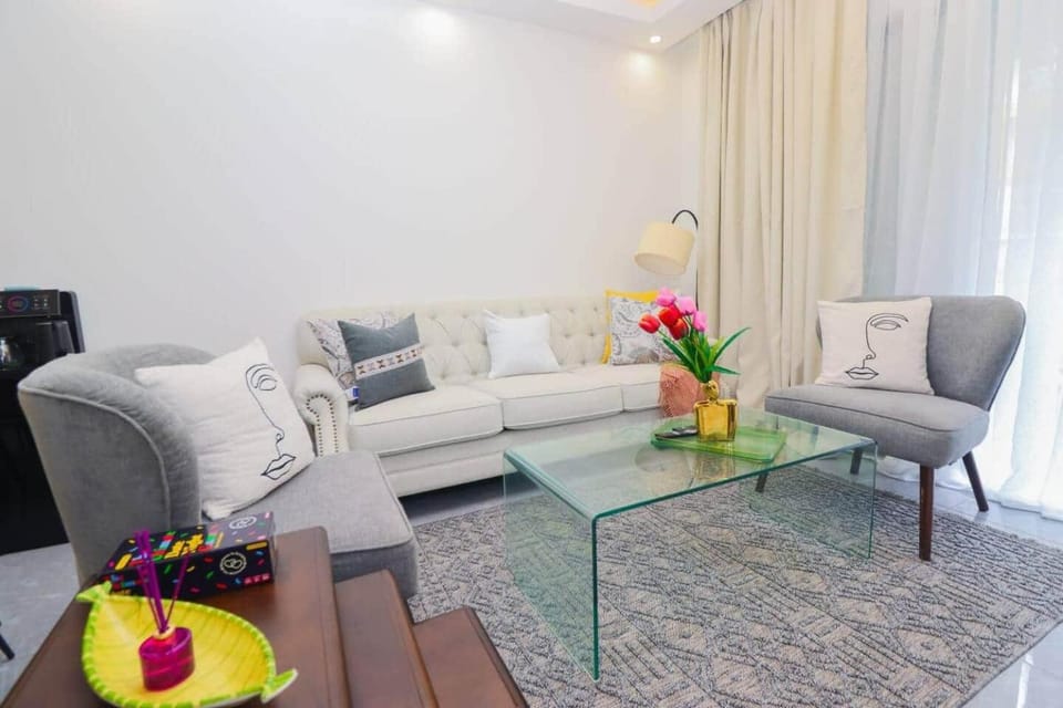 Kenya Retreets Swimming Pool Balcony Apartment in Nairobi County