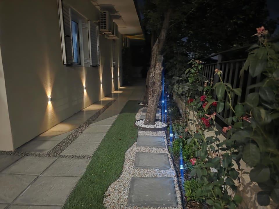 Property building, Garden view