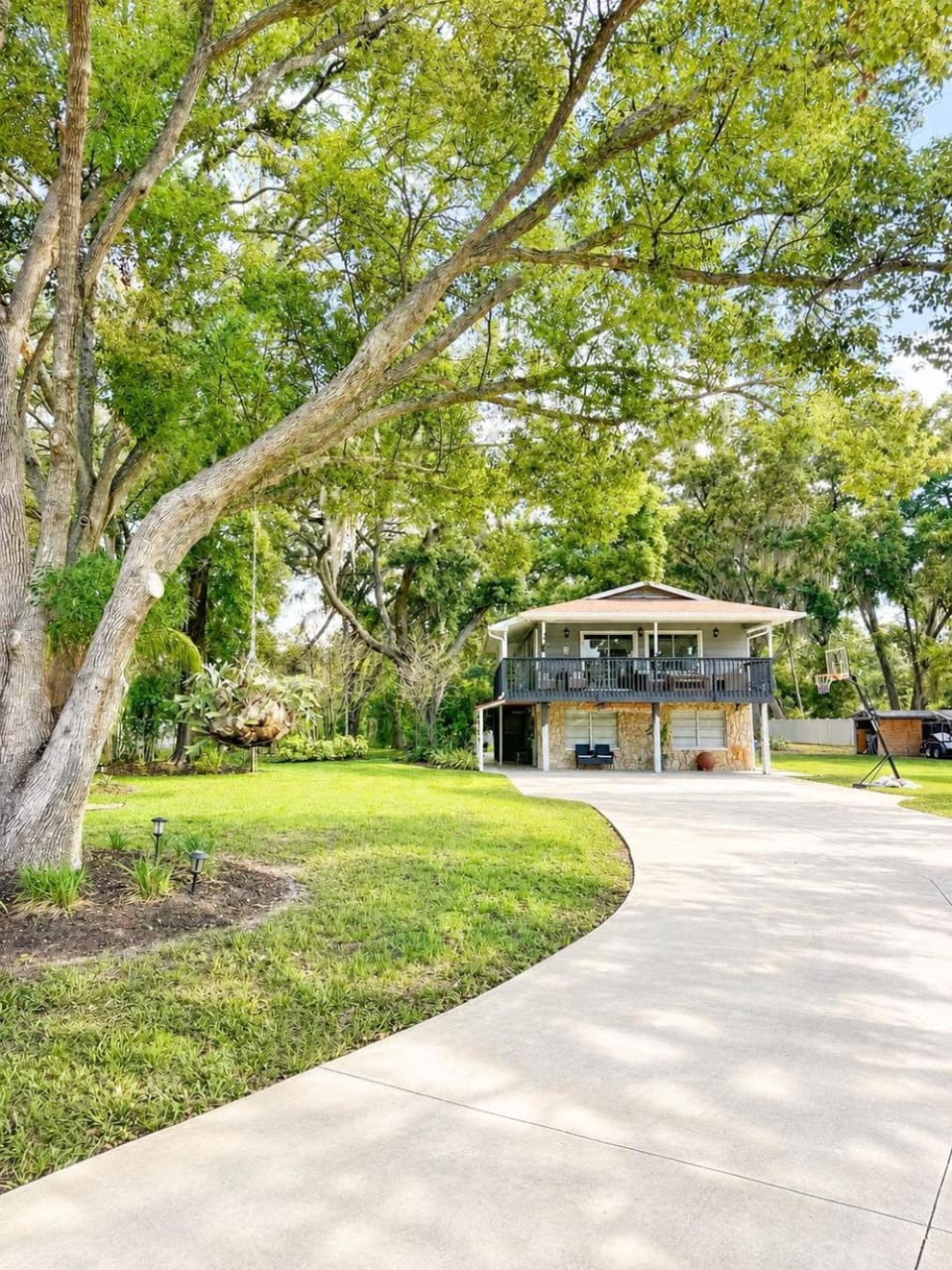 Villa Paraiso in Lutz 4 bed 2 bathrooms House in Lutz