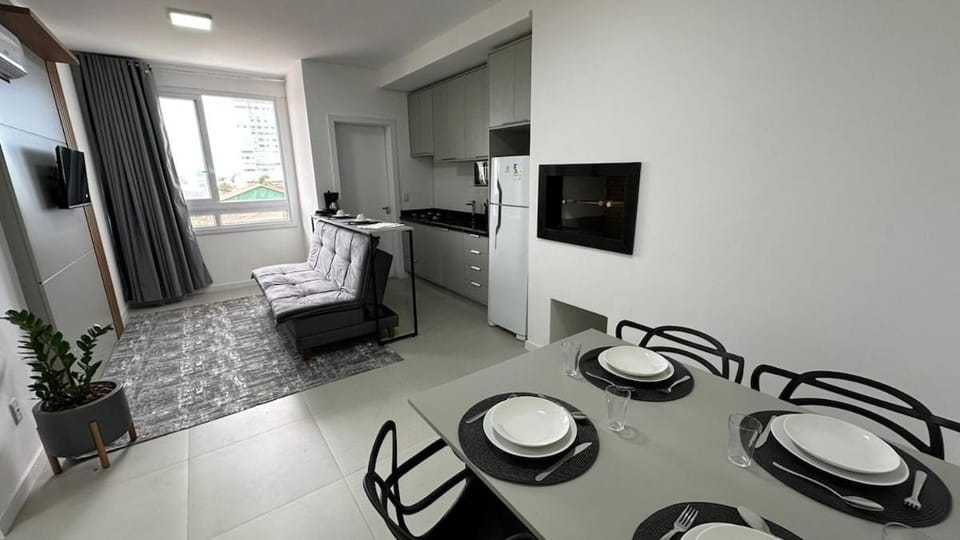 Apartamento a 3 quadras do mar I Ar Condicionado I Garagem Apartment in Tramandaí