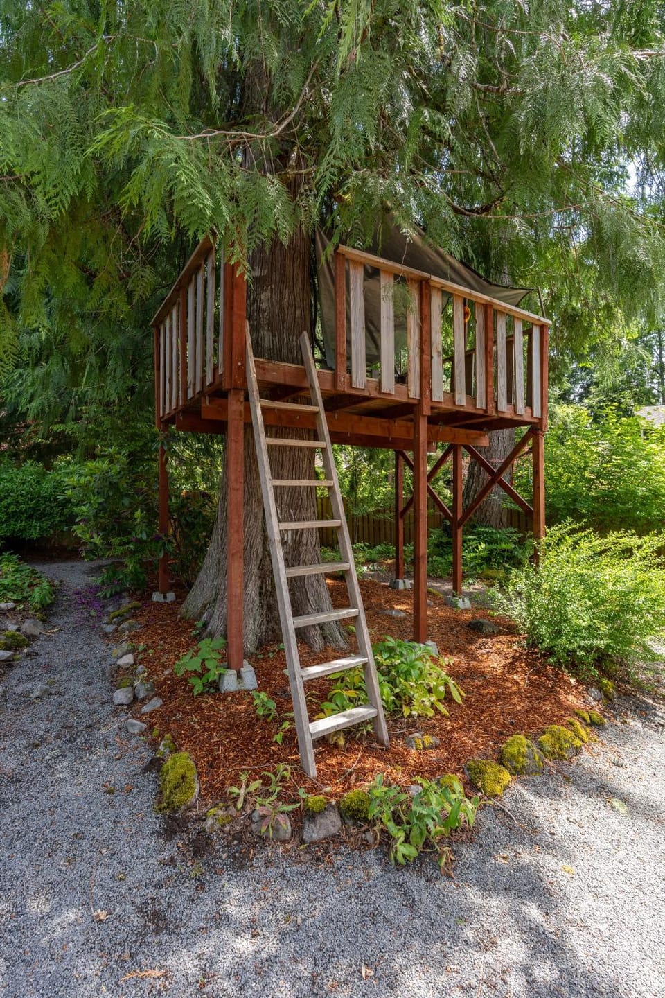 Mt Hood Home Game Room Sleeps 9 Dog-Friendly House in Welches