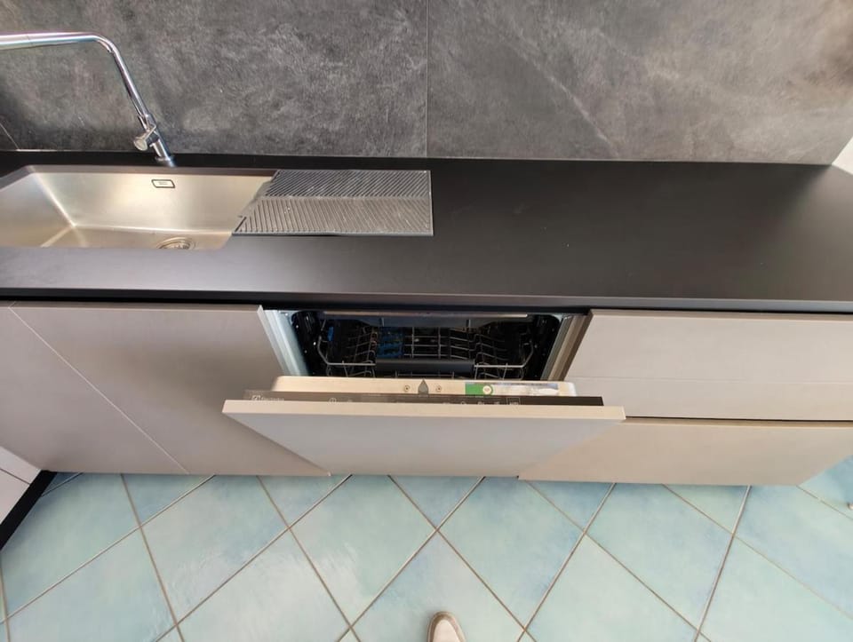 dishwasher