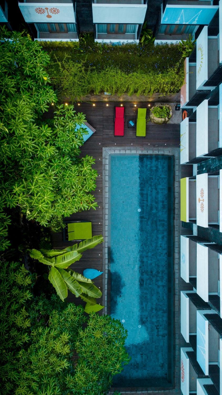 Spring, Day, Bird's eye view, Garden, Garden view, Pool view, Swimming pool