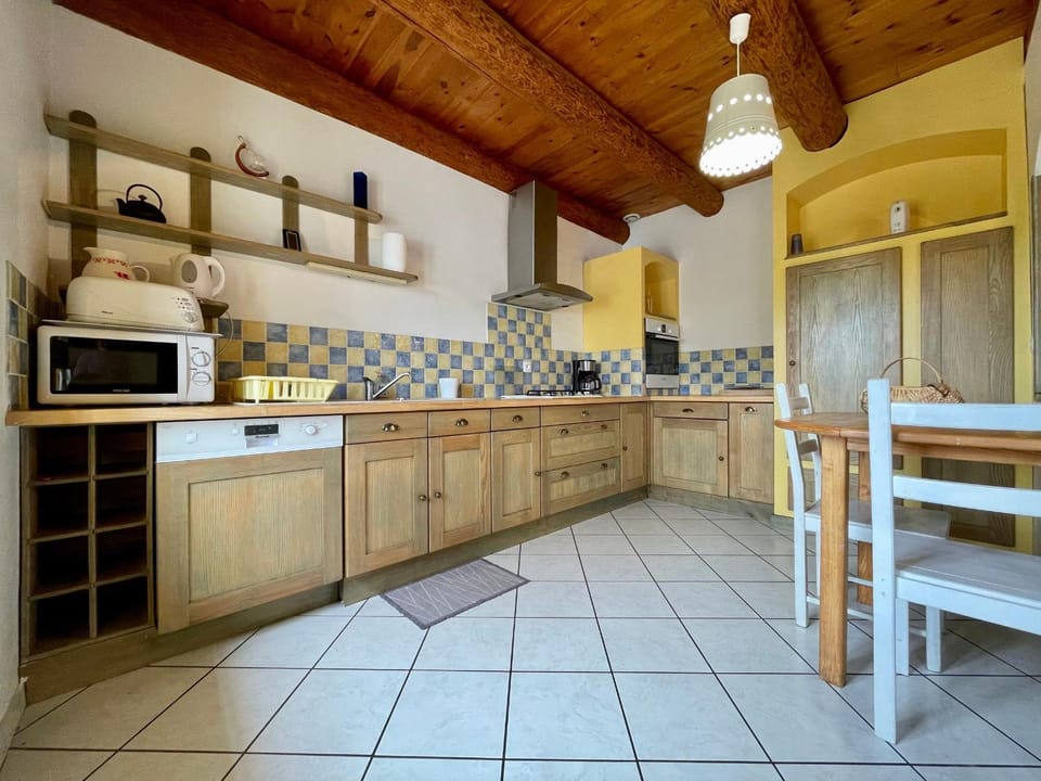 Gîte rustique en famille dans les Gorges de l'Allier, nature et randonnées à proximité - FR-1-582-525 House in Auvergne-Rhône-Alpes