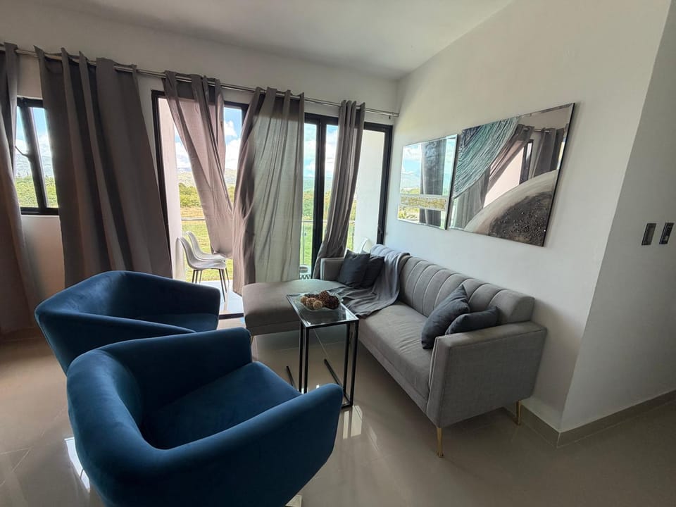 Torre con ascensor y vigilancia Apartment in Gurabo