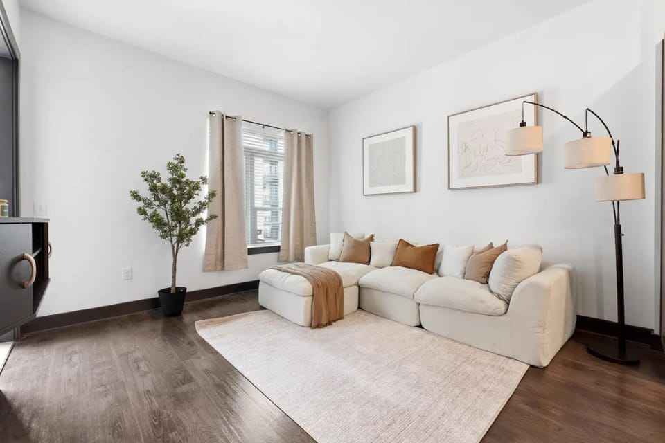 Modern Luxury 1BR 1BA Midtown Mca Luxe Stays Apartment in Atlanta