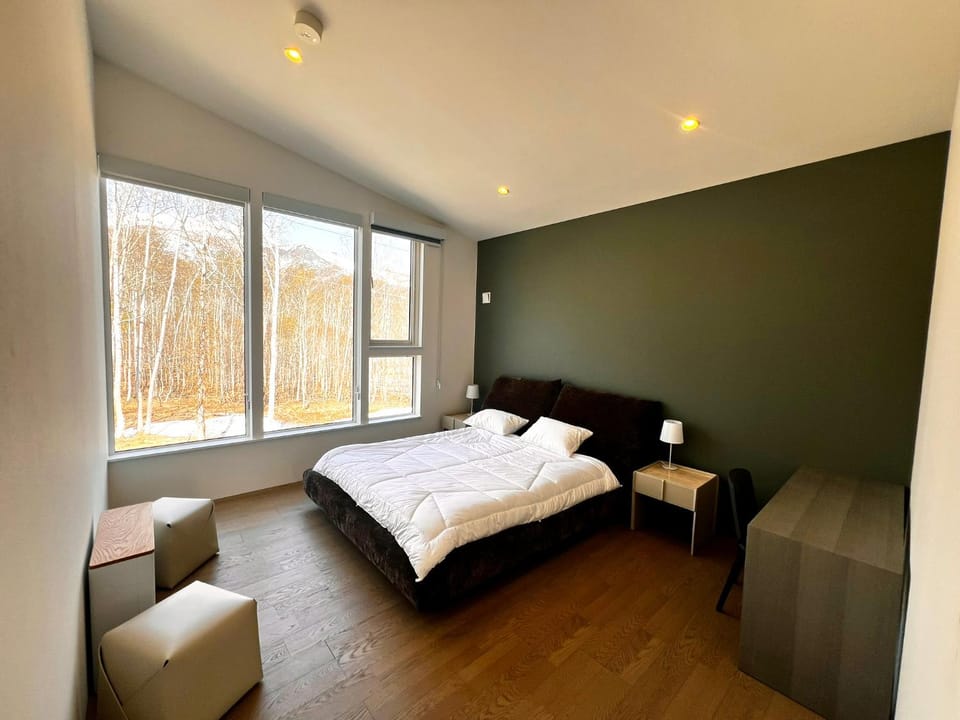 Yugen House House in Niseko