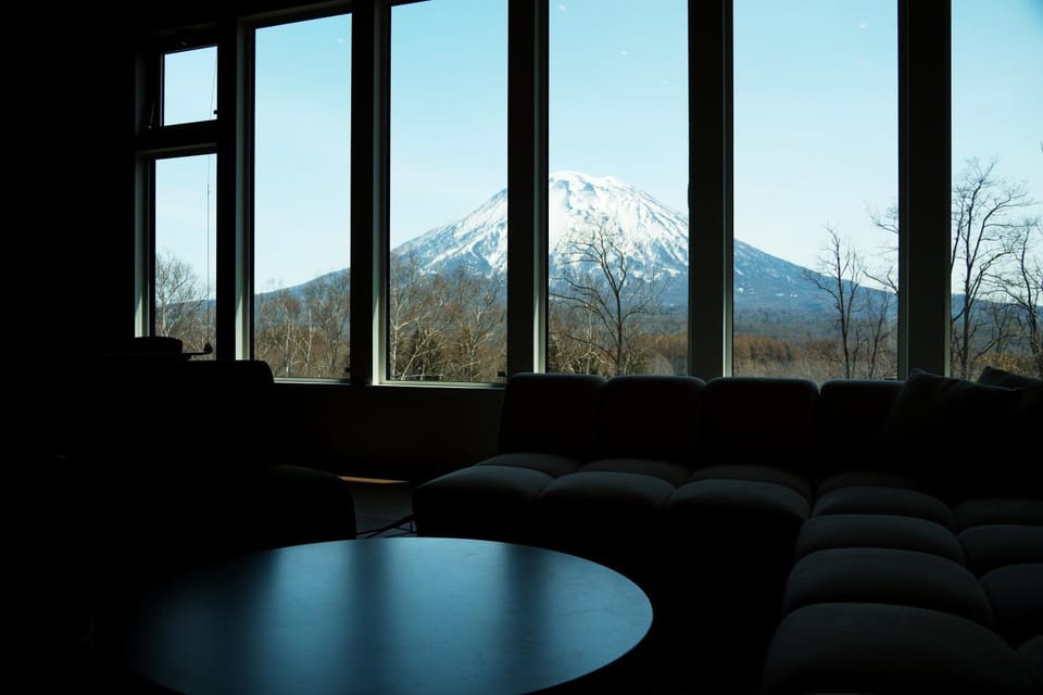 Yugen House House in Niseko