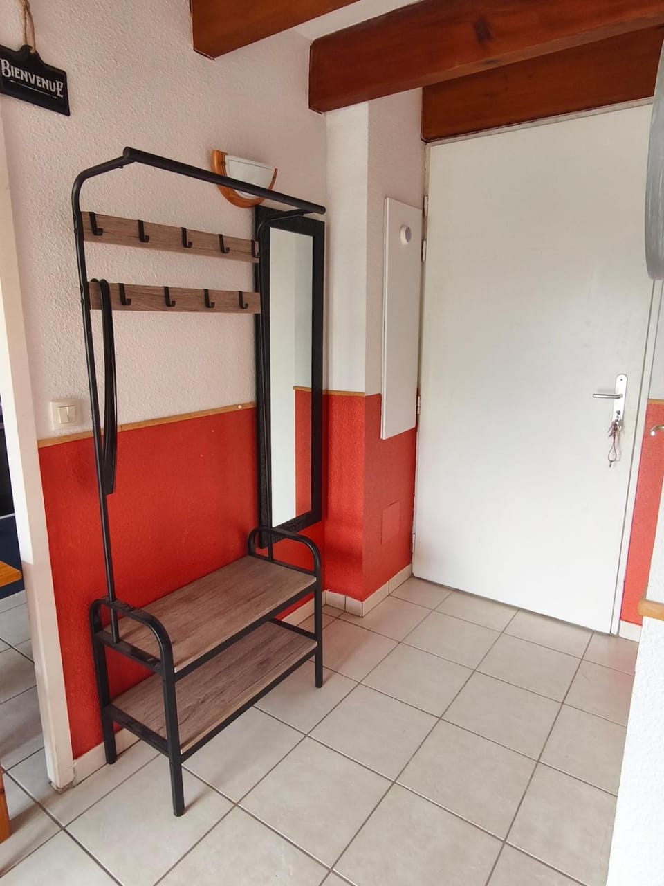 Maisonette with pool, near Lake Uby, thermal baths Apartment in Occitanie