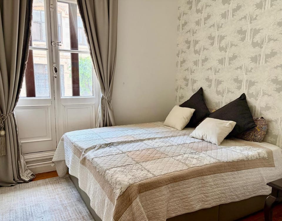 Bed, Decorative detail, Bedroom