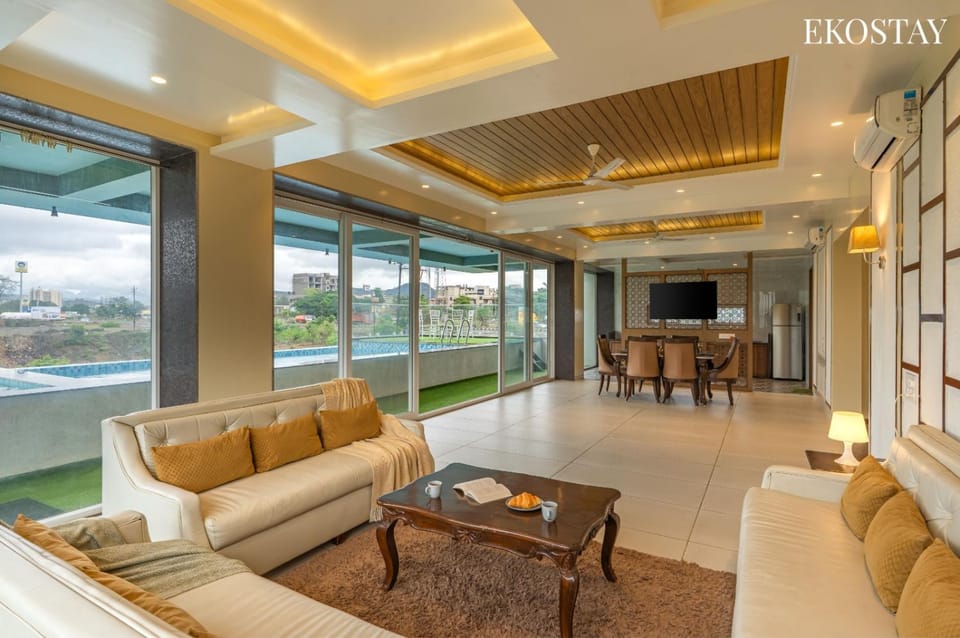 EKOSTAY Gold - Caprica Villa Villa in Maharashtra