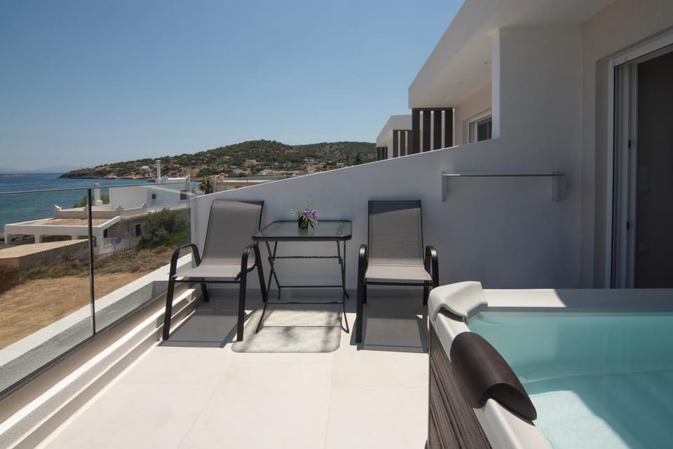 Natural landscape, Hot Tub, View (from property/room), Seating area, Mountain view, Sea view, sunbed