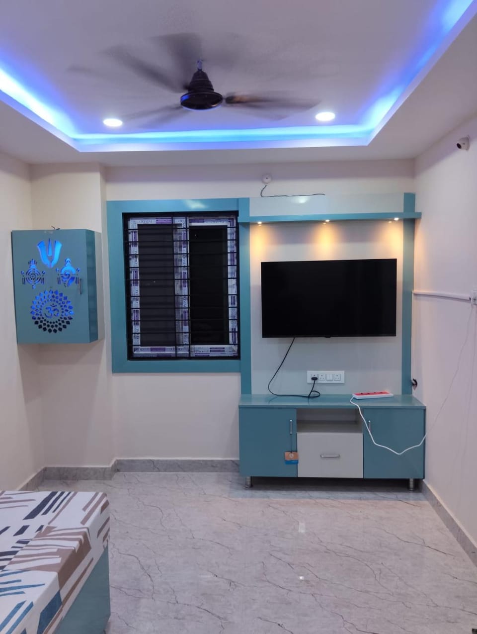 Communal lounge/ TV room, TV and multimedia, Living room