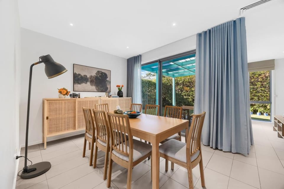 Luxury South Coogee House Media Room with Parking House in Sydney