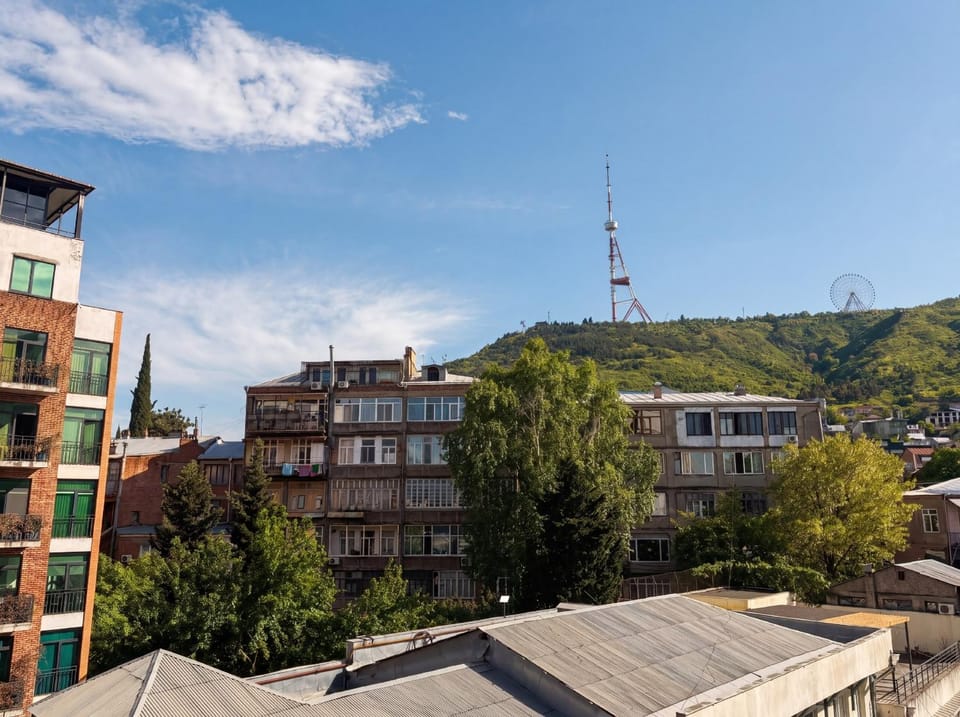 Day, Natural landscape, City view, Mountain view