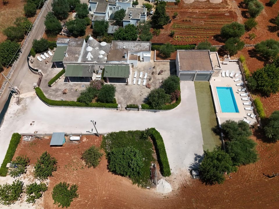 Property building, Swimming pool