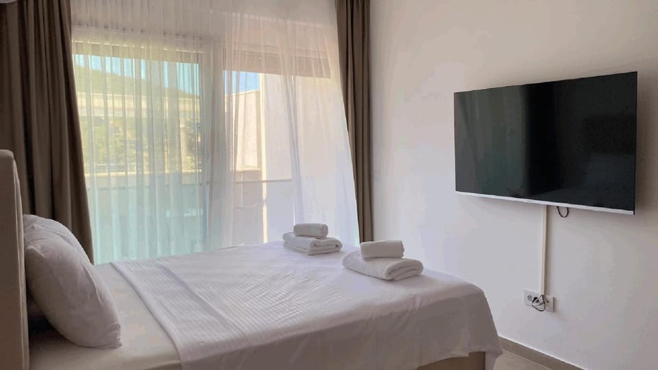 Vista Mare With Seaview Bed and Breakfast in Ulcinj Municipality