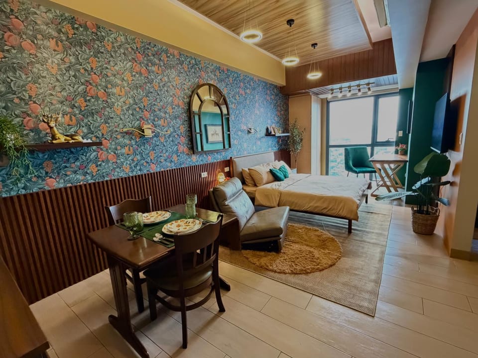 Eastwood City - Botanical Premium Studio Apartment hotel in Pasig