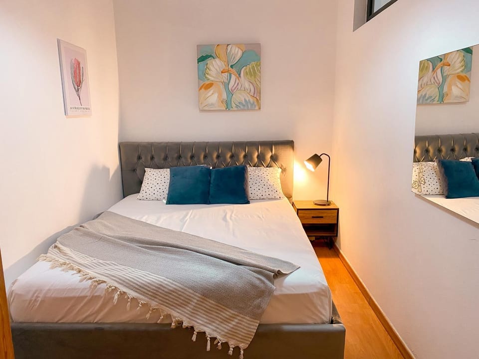 Tirana Views Apartment - Comfy and Spacious Apartment in Tirana