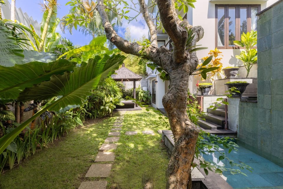 Garden, Garden view