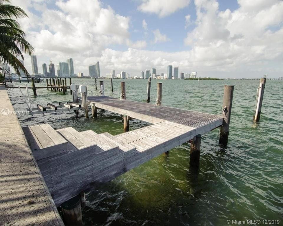 Villa Toscana - Luxury with Pool Villa in Miami