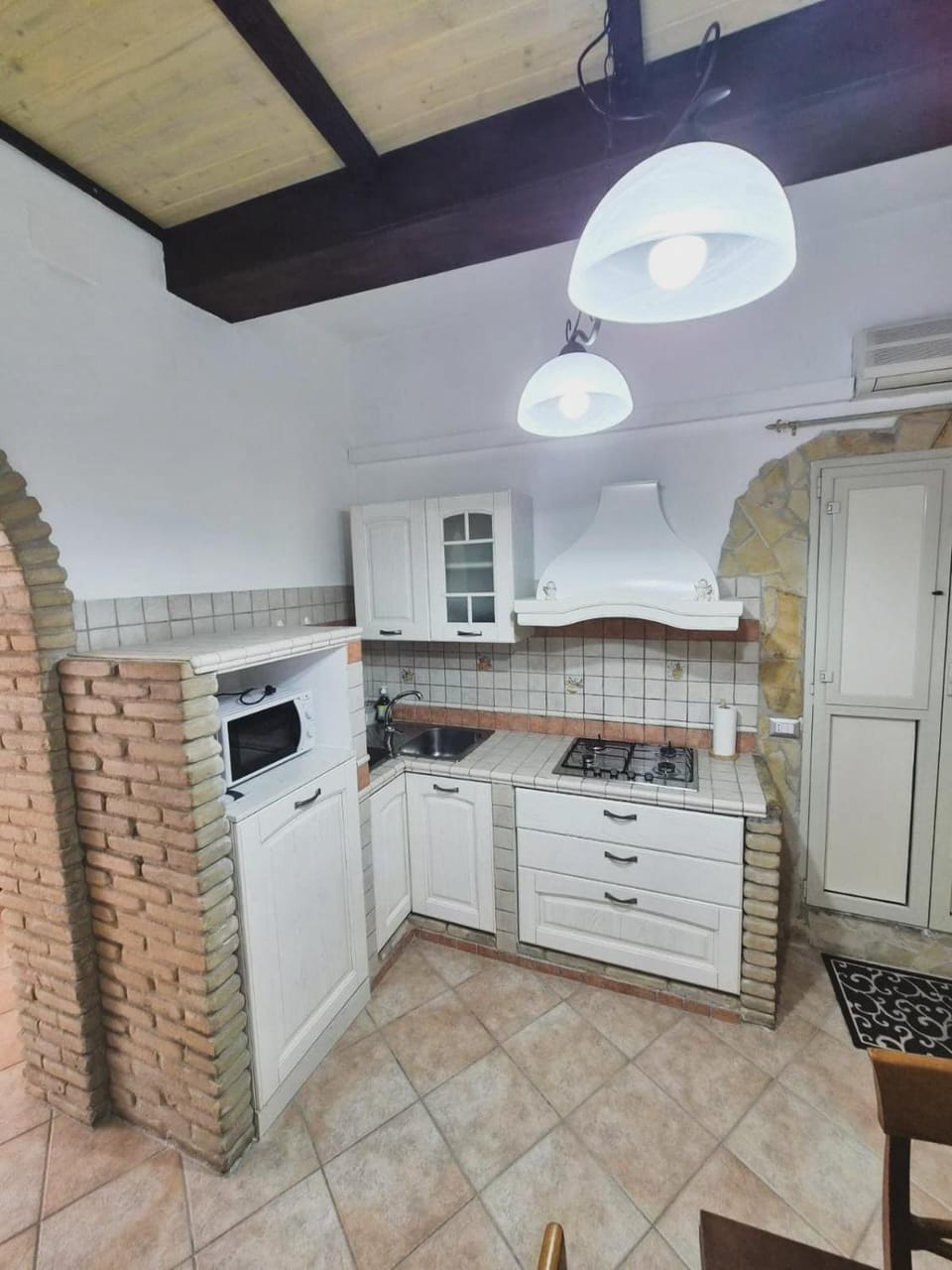 Villanova suite in the historic district of Cagliari Apartment in Cagliari