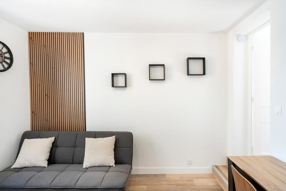 Property building, Living room