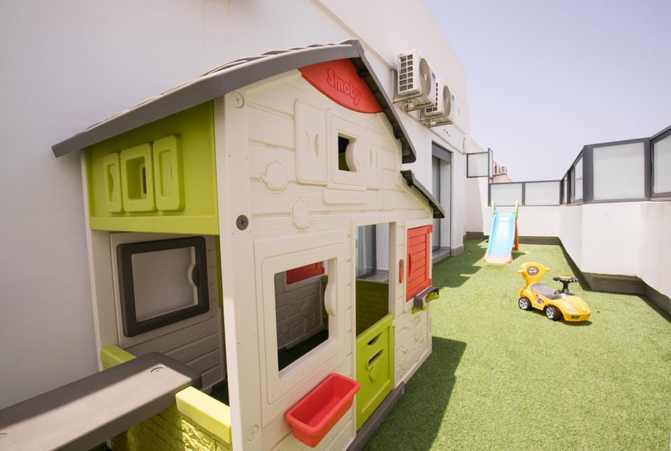Patio, Children play ground, Balcony/Terrace