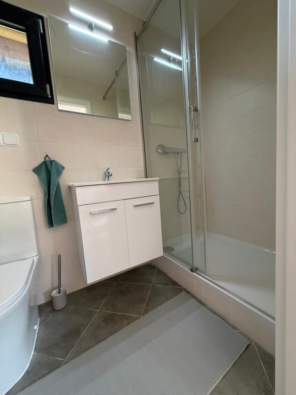Shower, Bathroom