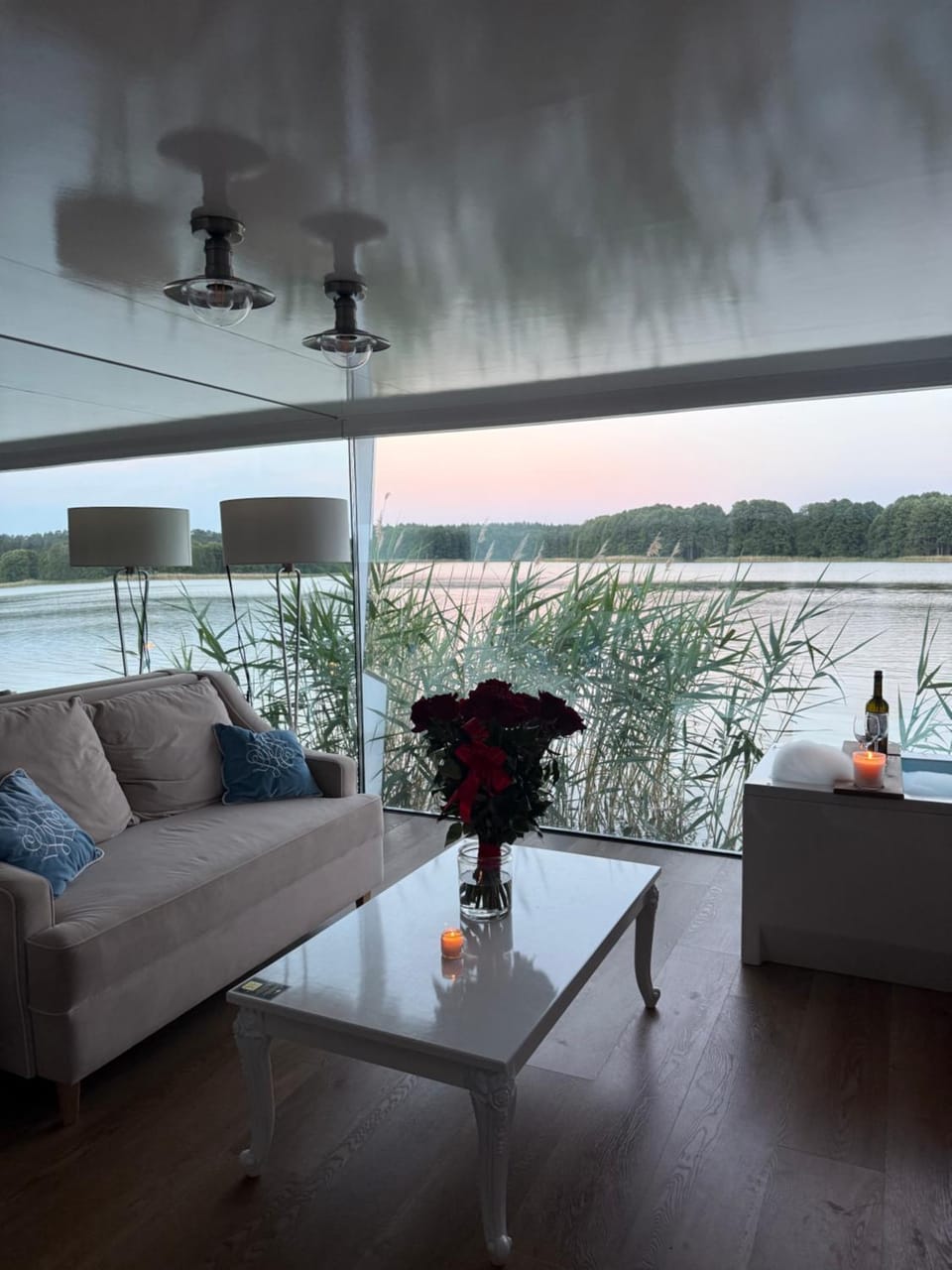 HT House Boat Mazury - dom na wodzie Villa in Poland