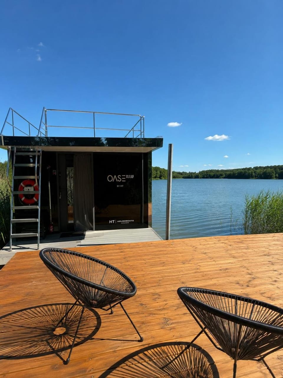 HT House Boat Mazury - dom na wodzie Villa in Poland